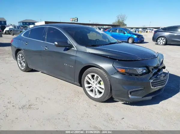 1G1ZD5ST6JF255646 2018 CHEVROLET MALIBU - Image 1