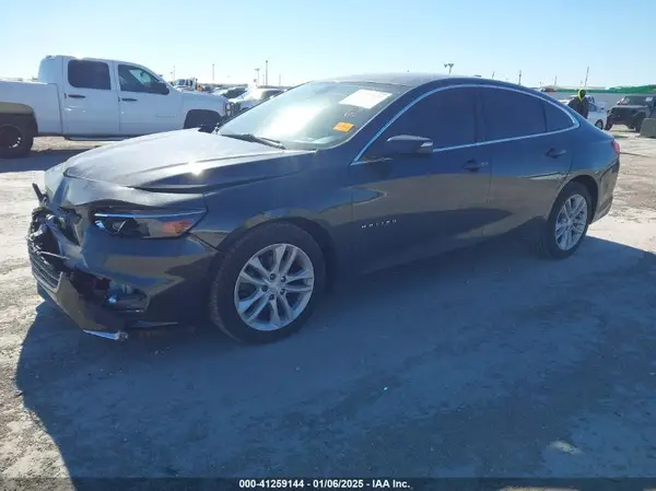 1G1ZD5ST6JF255646 2018 CHEVROLET MALIBU - Image 2