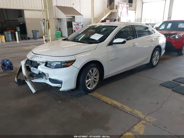1G1ZD5ST6JF265335 2018 CHEVROLET MALIBU - Image 2