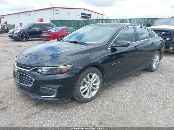 1G1ZD5ST6JF266632 2018 CHEVROLET MALIBU - Image 2