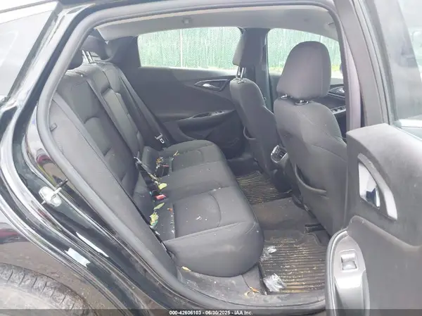 1G1ZD5ST6JF266632 2018 CHEVROLET MALIBU - Image 8