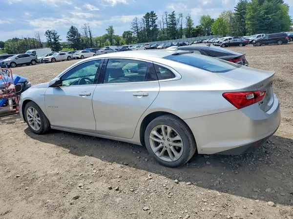 1G1ZD5ST6JF268400 2018 CHEVROLET MALIBU - Image 2