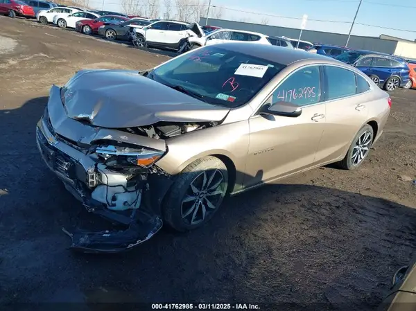 1G1ZD5ST6JF281938 2018 CHEVROLET MALIBU - Image 2