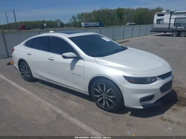 1G1ZD5ST6JF282538 2018 CHEVROLET MALIBU - Image 1