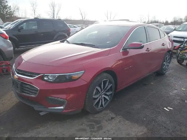 1G1ZD5ST6JF293863 2018 CHEVROLET MALIBU - Image 2