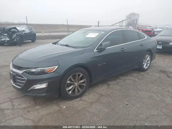 1G1ZD5ST6KF105182 2019 CHEVROLET MALIBU - Image 2