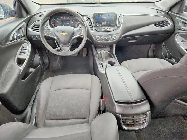 1G1ZD5ST6KF105487 2019 CHEVROLET MALIBU - Image 8