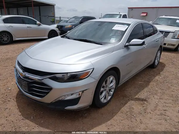 1G1ZD5ST6KF108180 2019 CHEVROLET MALIBU - Image 2