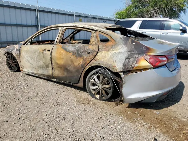 1G1ZD5ST6KF108485 2019 CHEVROLET MALIBU - Image 2
