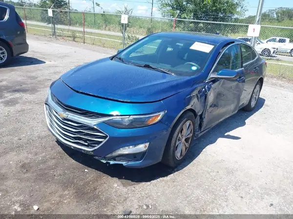 1G1ZD5ST6KF111404 2019 CHEVROLET MALIBU - Image 2