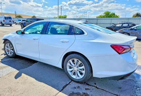 1G1ZD5ST6KF113377 2019 CHEVROLET MALIBU - Image 2