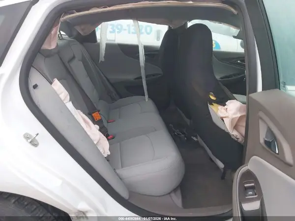 1G1ZD5ST6KF123584 2019 CHEVROLET MALIBU - Image 8