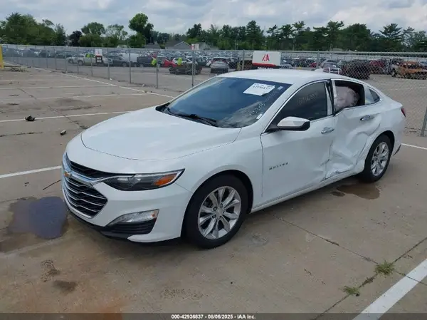 1G1ZD5ST6KF131300 2019 CHEVROLET MALIBU - Image 2