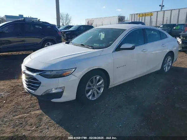 1G1ZD5ST6KF135489 2019 CHEVROLET MALIBU - Image 2