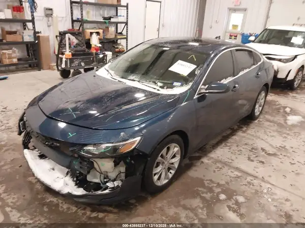 1G1ZD5ST6KF141339 2019 CHEVROLET MALIBU - Image 2
