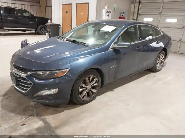 1G1ZD5ST6KF142488 2019 CHEVROLET MALIBU - Image 2