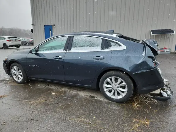 1G1ZD5ST6KF155743 2019 CHEVROLET MALIBU - Image 2