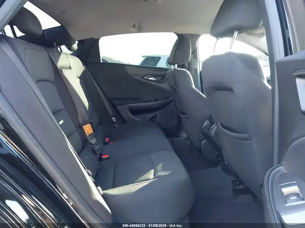 1G1ZD5ST6KF159050 2019 CHEVROLET MALIBU - Image 8
