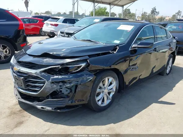 1G1ZD5ST6KF160070 2019 CHEVROLET MALIBU - Image 2