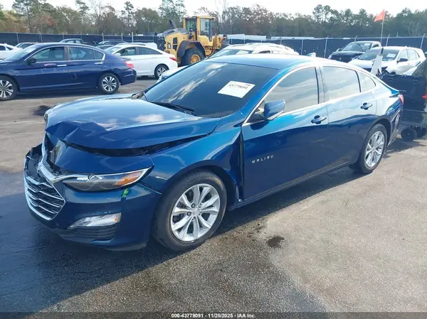 1G1ZD5ST6KF161977 2019 CHEVROLET MALIBU - Image 2