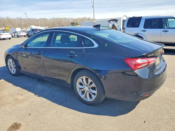 1G1ZD5ST6KF165558 2019 CHEVROLET MALIBU - Image 2