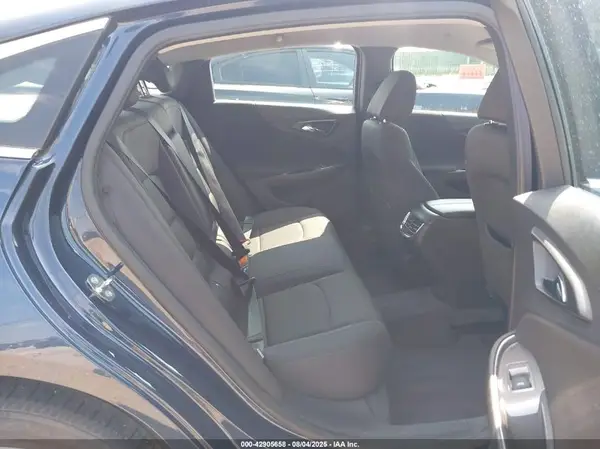 1G1ZD5ST6KF173403 2019 CHEVROLET MALIBU - Image 8