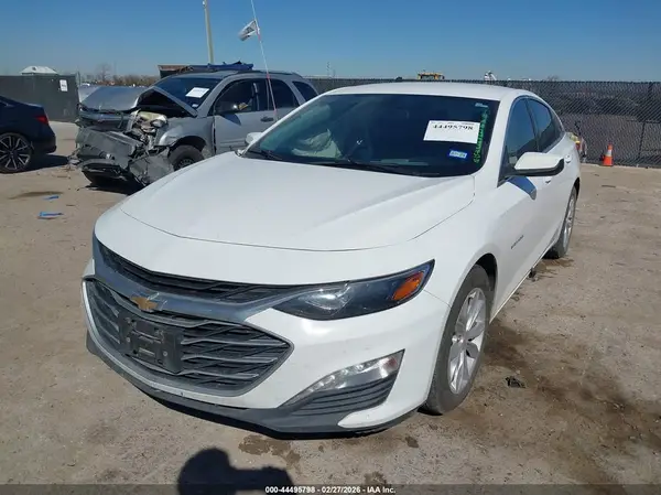 1G1ZD5ST6KF188841 2019 CHEVROLET MALIBU - Image 2