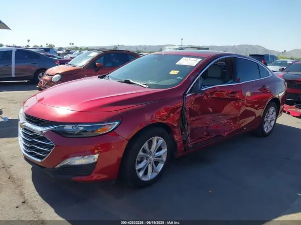 1G1ZD5ST6KF207209 2019 CHEVROLET MALIBU - Image 2