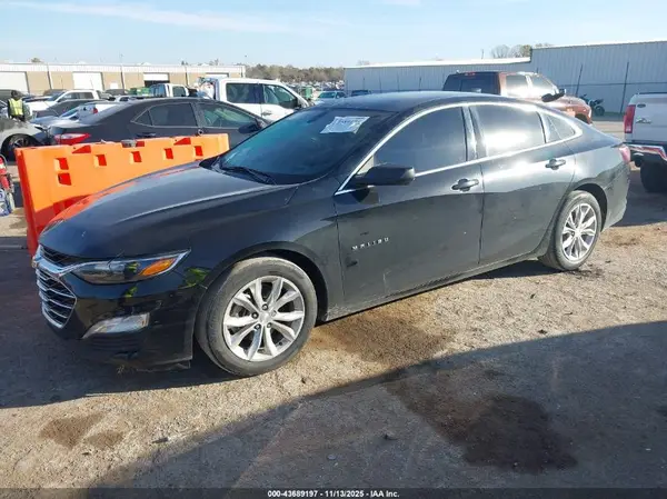1G1ZD5ST6KF227105 2019 CHEVROLET MALIBU - Image 2