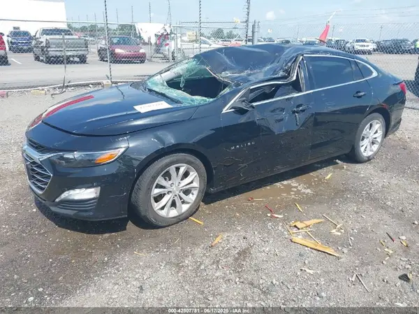 1G1ZD5ST6LF007545 2020 CHEVROLET MALIBU - Image 2