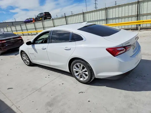 1G1ZD5ST6LF020795 2020 CHEVROLET MALIBU - Image 2