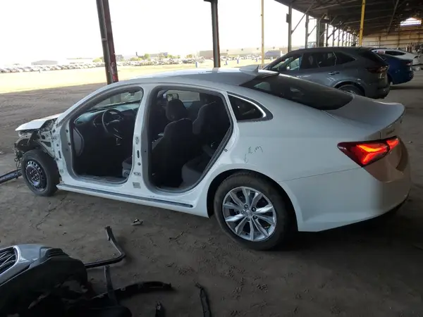 1G1ZD5ST6LF042019 2020 CHEVROLET MALIBU - Image 2