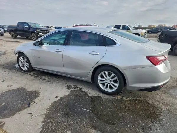 1G1ZD5ST6LF043915 2020 CHEVROLET MALIBU - Image 2