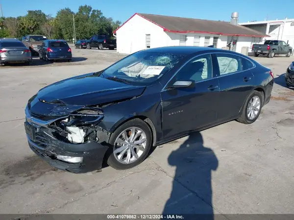 1G1ZD5ST6LF057104 2020 CHEVROLET MALIBU - Image 2
