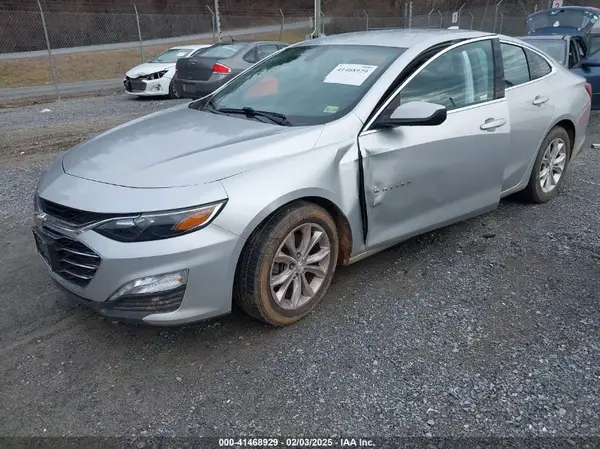 1G1ZD5ST6LF077305 2020 CHEVROLET MALIBU - Image 2