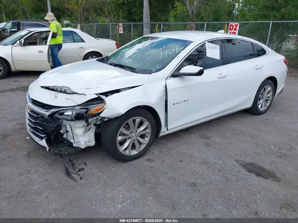 1G1ZD5ST6LF099904 2020 CHEVROLET MALIBU - Image 2