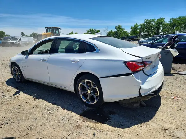 1G1ZD5ST6LF126115 2020 CHEVROLET MALIBU - Image 2