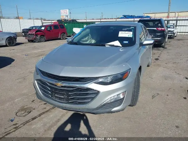 1G1ZD5ST6LF134778 2020 CHEVROLET MALIBU - Image 2