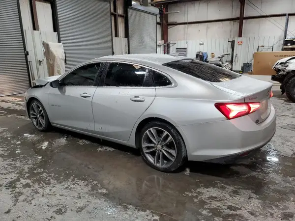1G1ZD5ST6MF051028 2021 CHEVROLET MALIBU - Image 2