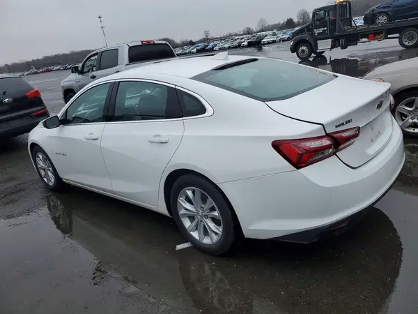 1G1ZD5ST6NF135240 2022 CHEVROLET MALIBU - Image 2