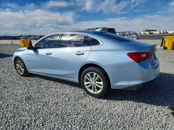 1G1ZD5ST7JF104234 2018 CHEVROLET MALIBU - Image 2