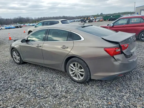 1G1ZD5ST7JF107604 2018 CHEVROLET MALIBU - Image 2