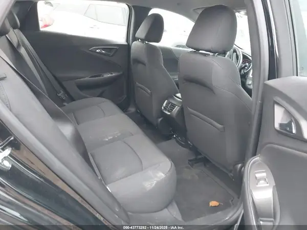 1G1ZD5ST7JF109028 2018 CHEVROLET MALIBU - Image 8