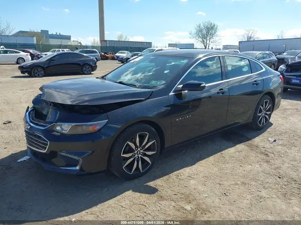 1G1ZD5ST7JF110244 2018 CHEVROLET MALIBU - Image 2