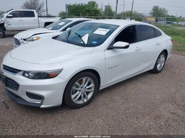 1G1ZD5ST7JF110261 2018 CHEVROLET MALIBU - Image 2