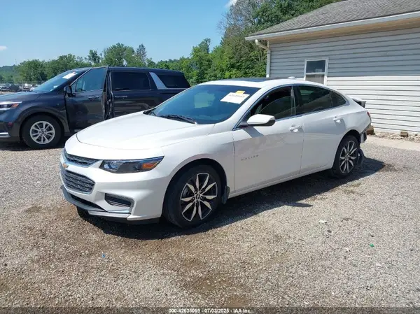 1G1ZD5ST7JF114200 2018 CHEVROLET MALIBU - Image 2