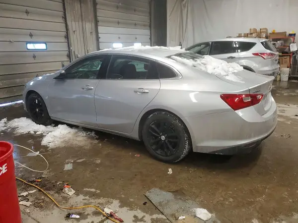1G1ZD5ST7JF125018 2018 CHEVROLET MALIBU - Image 2