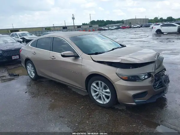 1G1ZD5ST7JF126217 2018 CHEVROLET MALIBU - Image 1