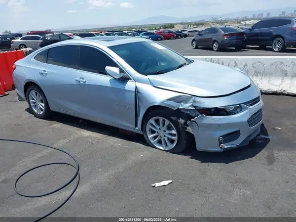1G1ZD5ST7JF126900 2018 CHEVROLET MALIBU - Image 1