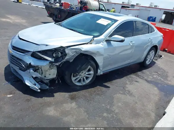 1G1ZD5ST7JF126900 2018 CHEVROLET MALIBU - Image 2
